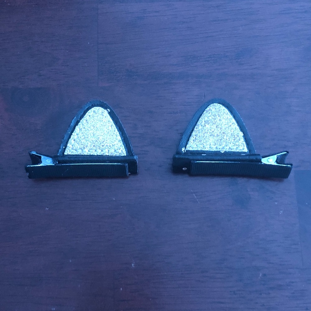 🛍️ Black & Gold Polka Dot Cat Ears Hair Clips